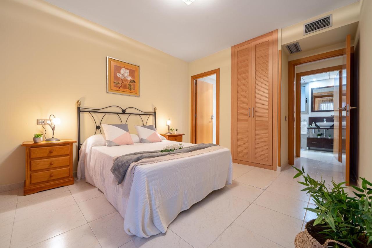 Alea Rentals - Maldivas La Pineda Exteriör bild